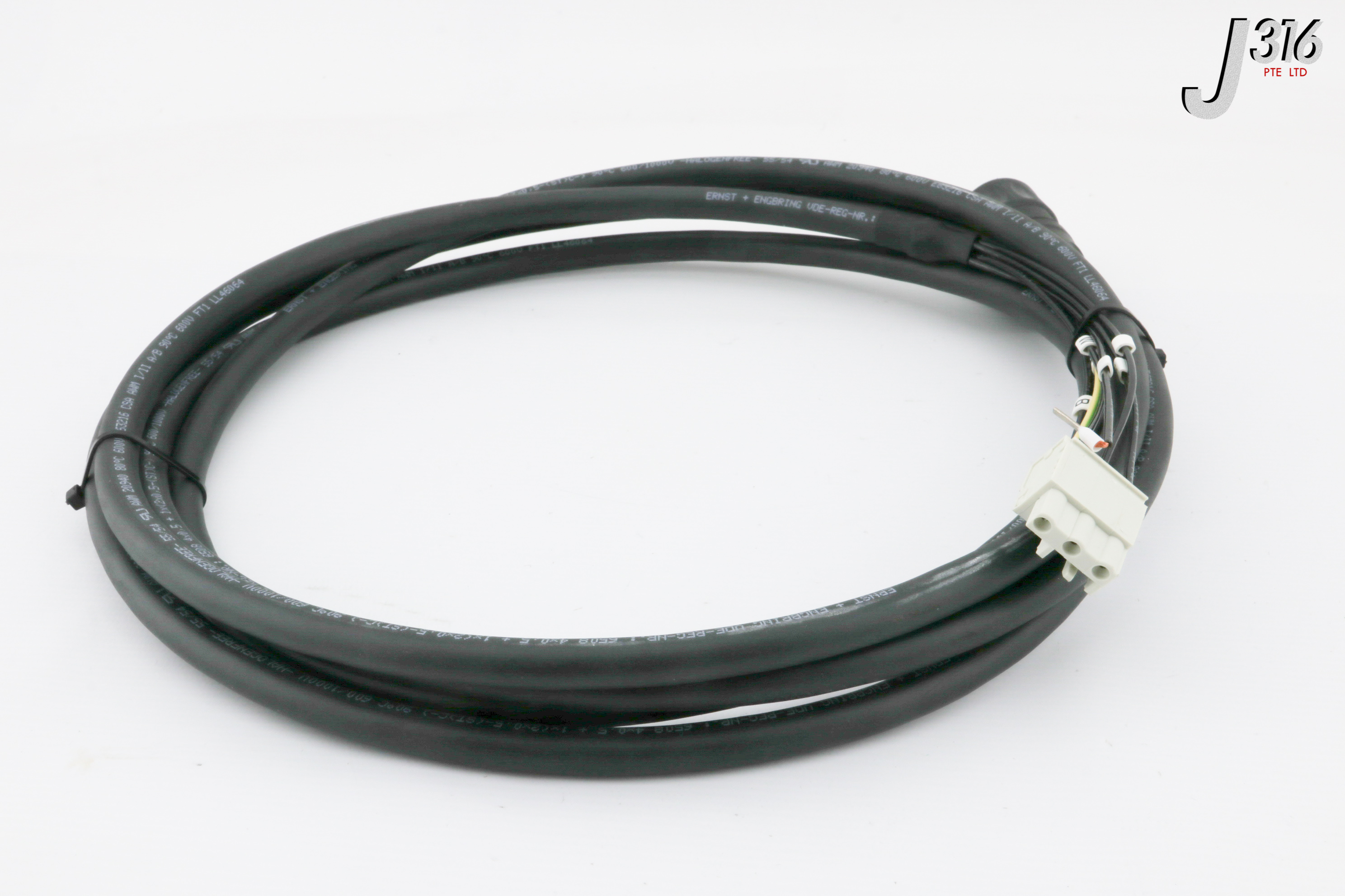 31332 OMRON CABLE ASSY, POWER CABLE, LENGTH: 3M R88A-CAWA003B-DE